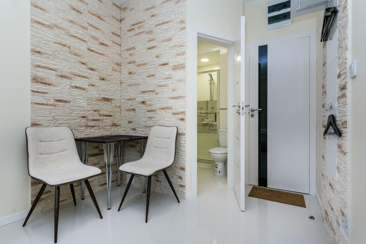Apartamenty Dom Saski 10 Minut Od Centrum Warszawy Varsavia Esterno foto