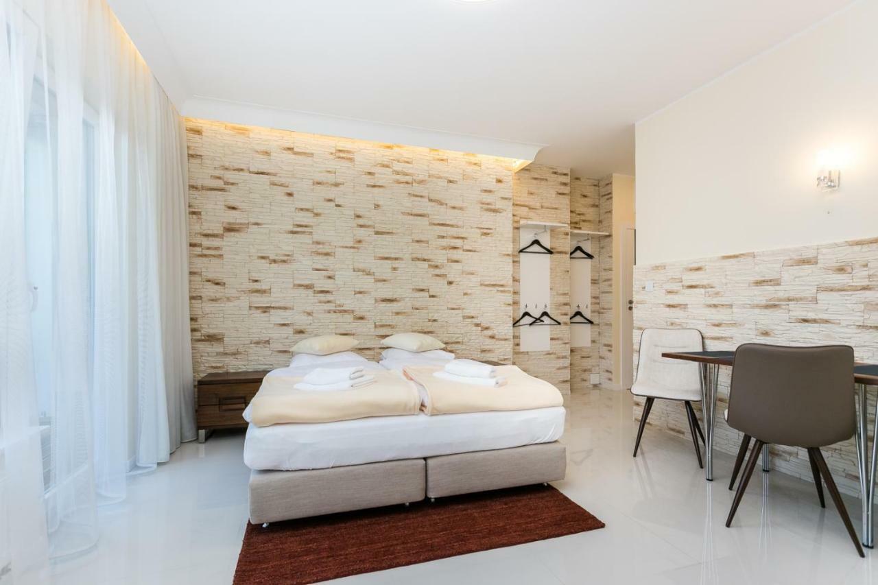 Apartamenty Dom Saski 10 Minut Od Centrum Warszawy Varsavia Esterno foto
